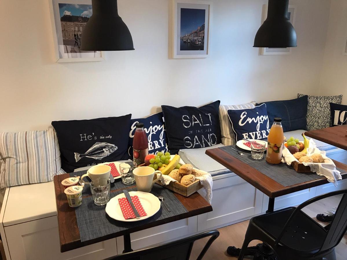 Trouville Bed & Breakfast Hornbæk Kültér fotó
